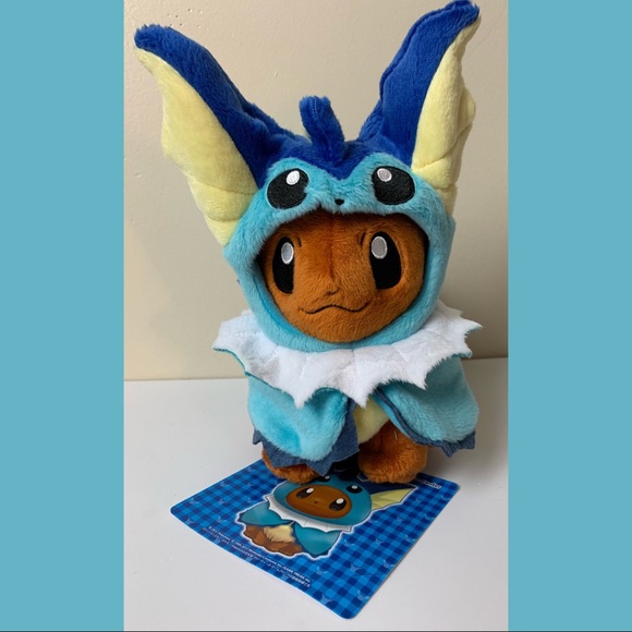 Pokemon Accessories - Vaporeon Poncho Eevee Plush NWT